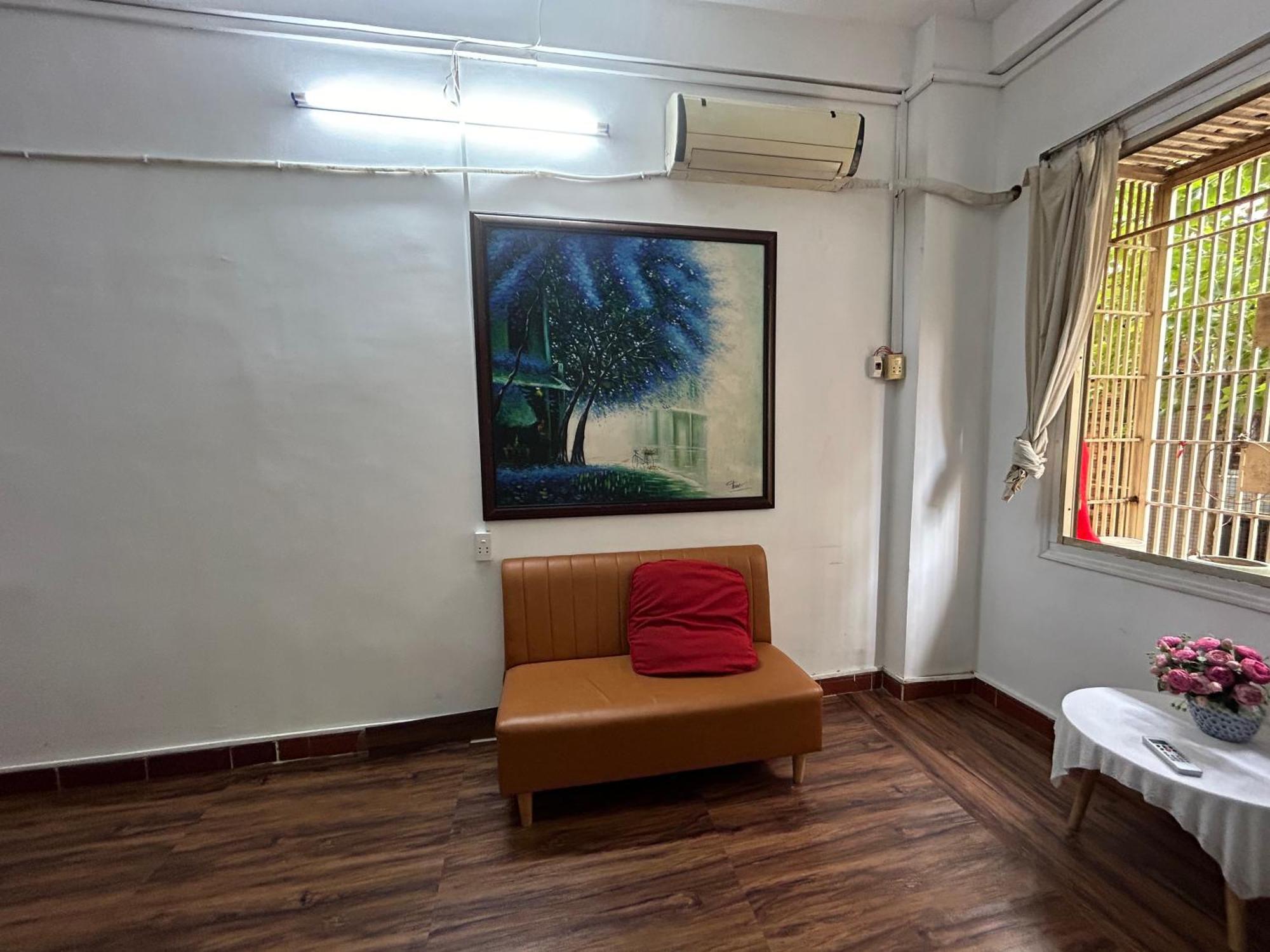 Lilys House In Center Near Ben Thanh Market *